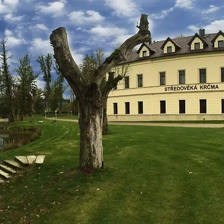 Zamek Kamenny Dvur 4* Frantiskovy Lazne