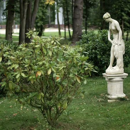 Hotel Zamek Kamenny Dvur