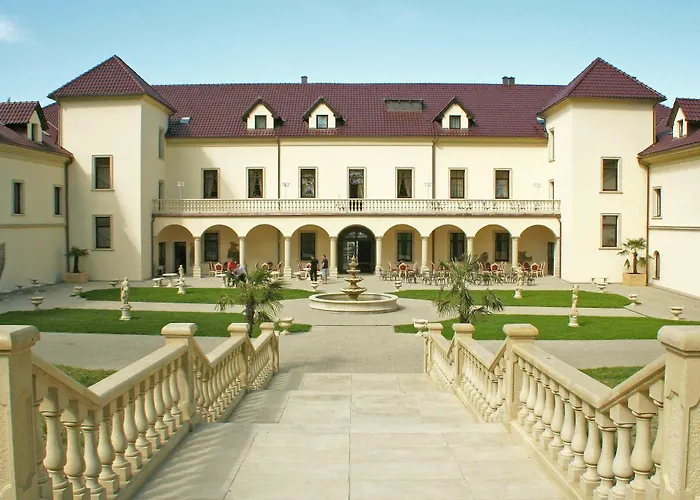 Zamek Kamenny Dvur Hotel