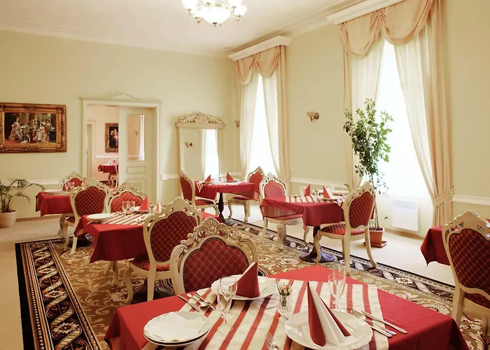 Hotel Zamek Kamenny Dvur