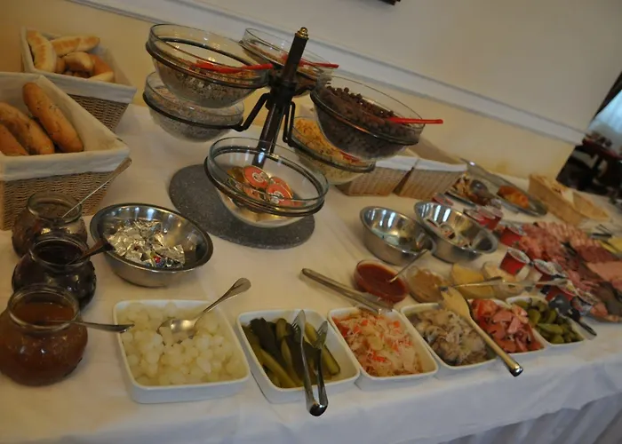 Hotel Zamek Kamenny Dvur 4*