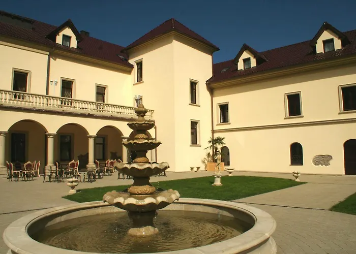 Zamek Kamenny Dvur Hotel 4*